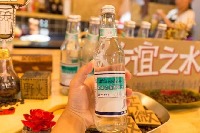 狂揽数十亿！曾是中国“最难喝的饮料”如今却被中年男人疯买！(图4)