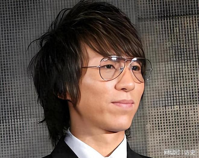 陈羽凡现状:低调生活50岁胖到认不出17岁儿子1米8长得像妈
